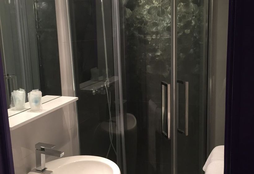 Hotel d'alsace  | Paris | Paris | France 15