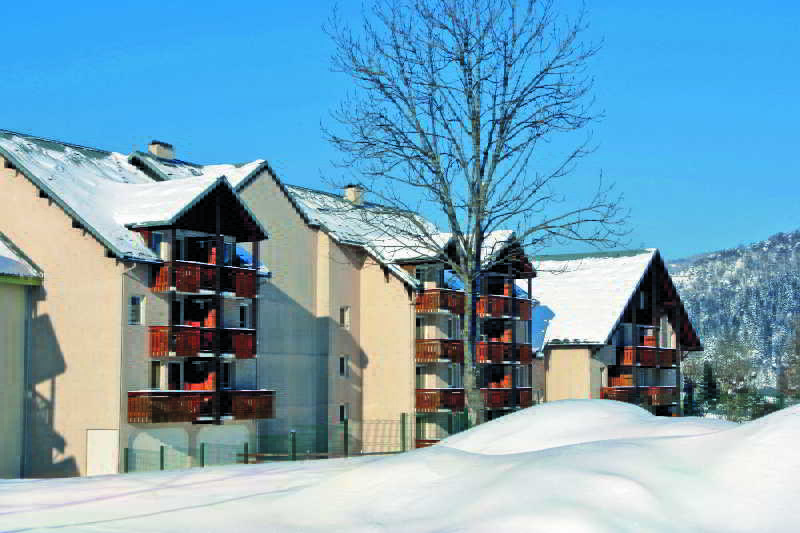 Maeva La Croix Margot  | Villard sur Doron | Savoie | Francia 3