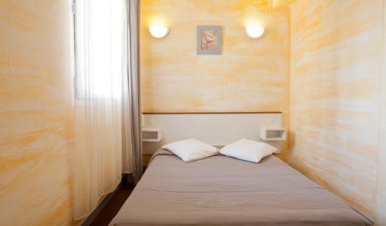 Hôtel Victor Hugo  | Montrouge | Hauts-de-Seine | France 12