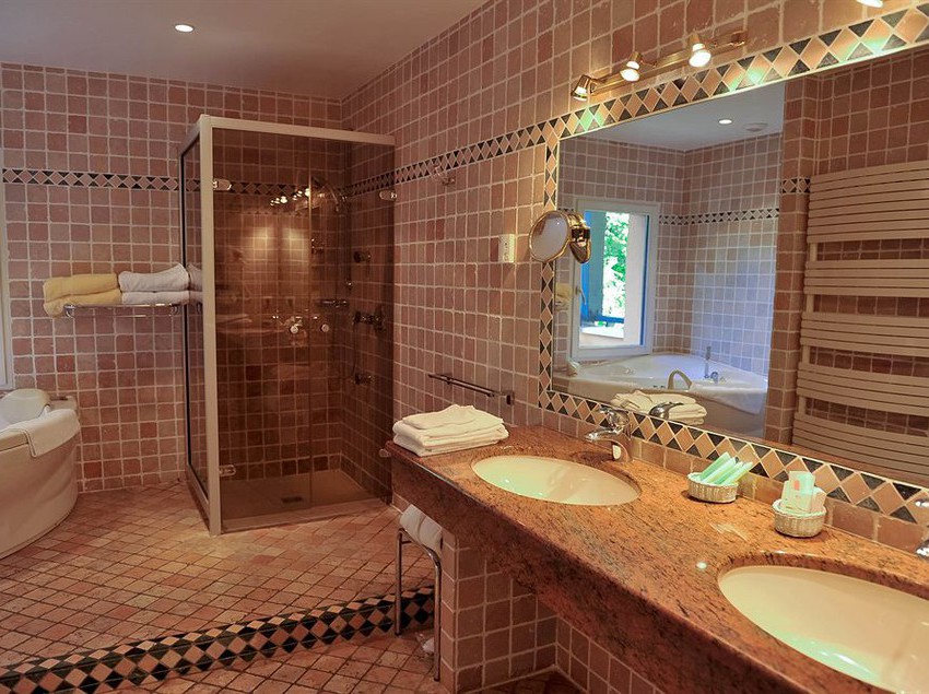 Hôtel Hostellerie Des Freres Ibarboure  | Bidart | Pyrenees-Atlantiques | France 4