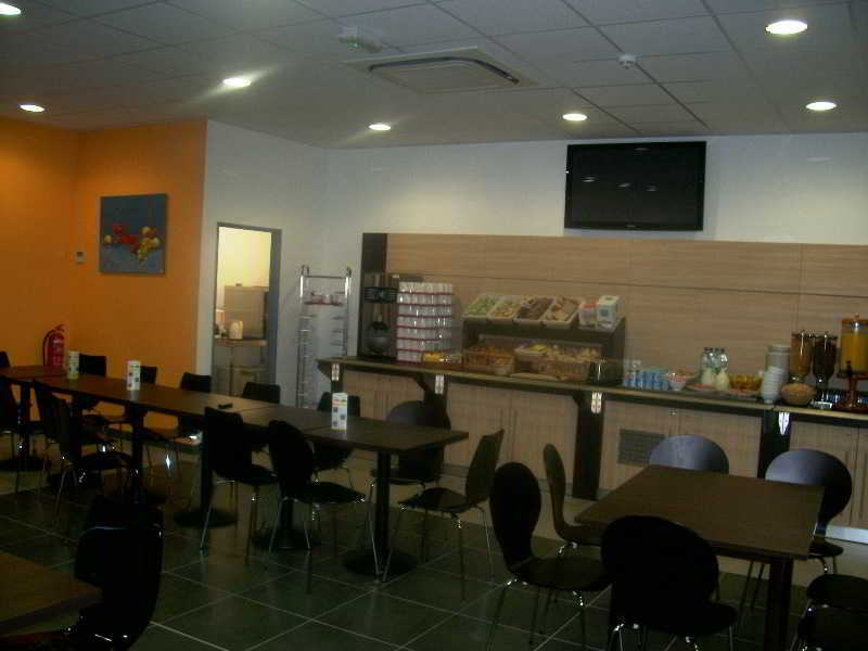 Interhotel Flat  | Perpignan | Pyrenees-Orientales | France 3