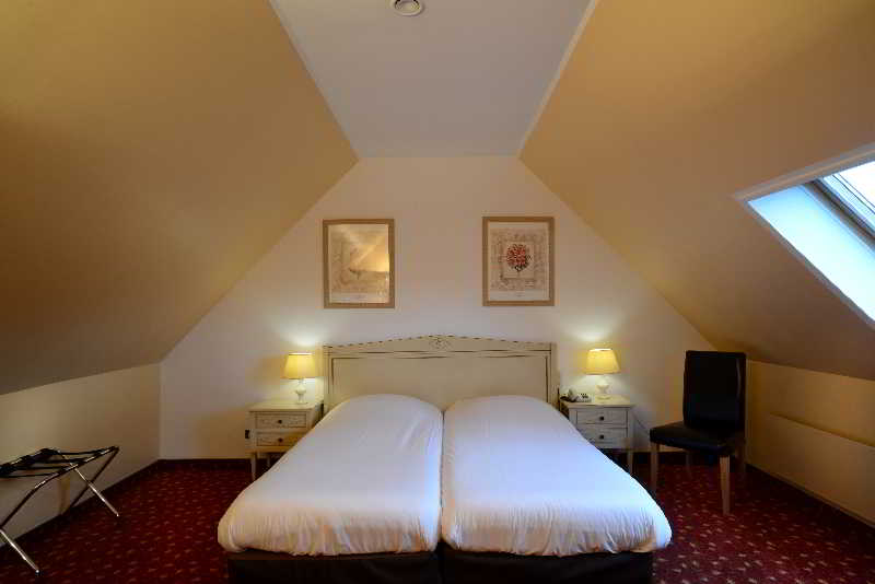 Interhotel Rueil Centre  | Versailles | Yvelines | França 14