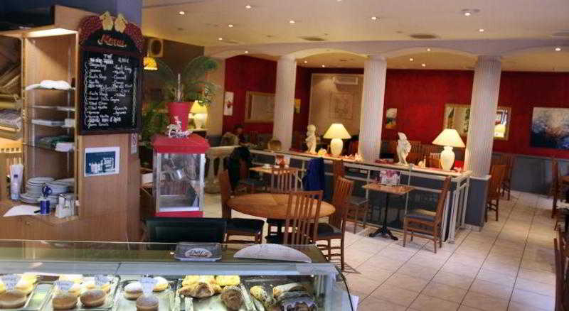 Hôtel Aux Deux Etoiles  | Saint Avold | Moselle | France 18