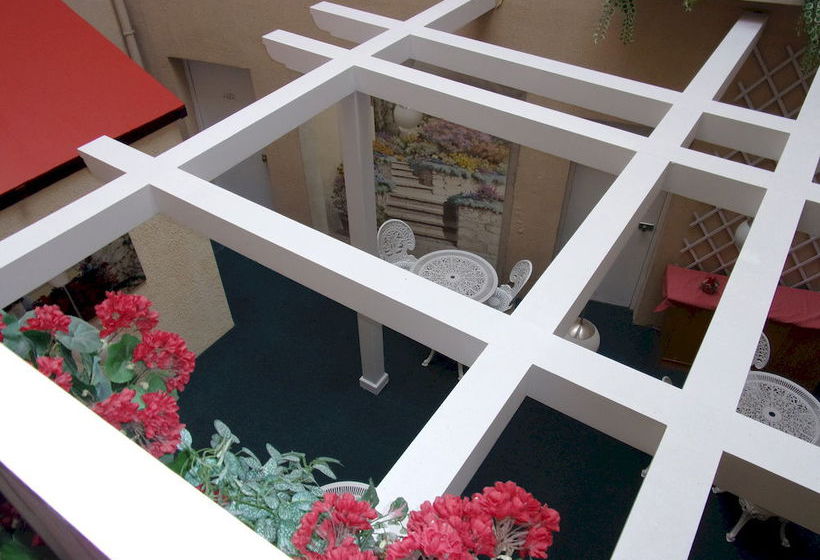 Hôtel Des Arts  | Nanterre | Hauts-de-Seine | France 1