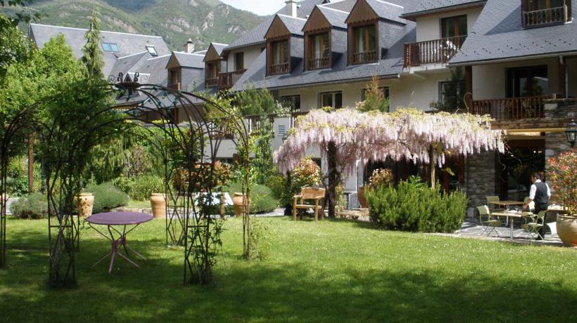Hôtel La Pergola  | Saint Lary Soulan | Hautes-Pyrenees | France 1