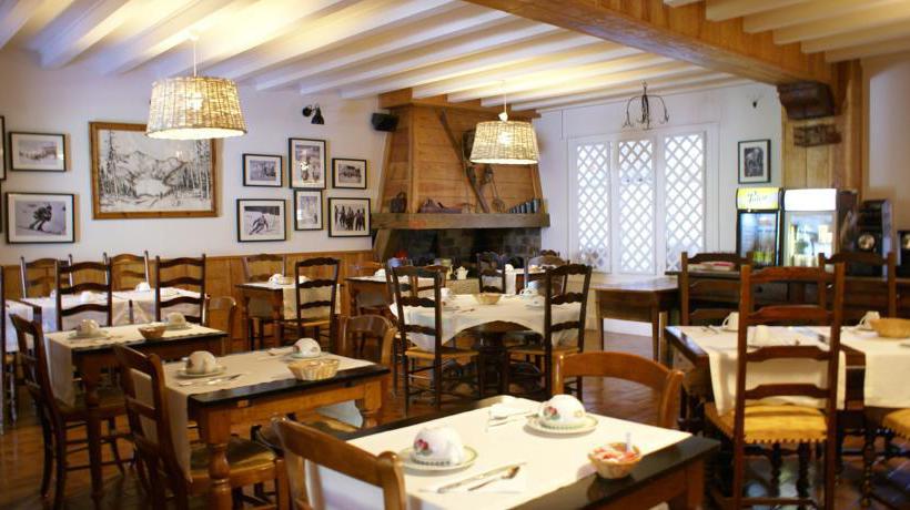 Hôtel La Pergola  | Saint Lary Soulan | Hautes-Pyrenees | France 17