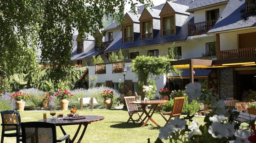 Hôtel La Pergola  | Saint Lary Soulan | Hautes-Pyrenees | France 2
