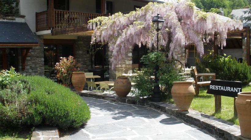 Hôtel La Pergola  | Saint Lary Soulan | Hautes-Pyrenees | France 3
