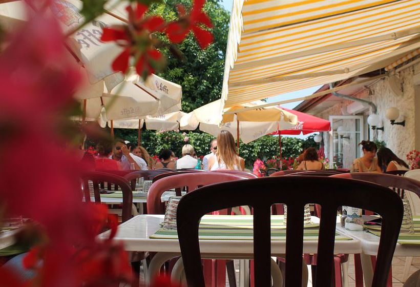 Hôtel Restaurant Maison Blanche  | Rungis | Val-de-Marne | France 9