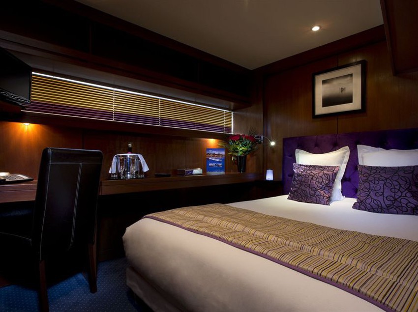 Hôtel Vip Paris Yacht  | Paris | Paris | France 17