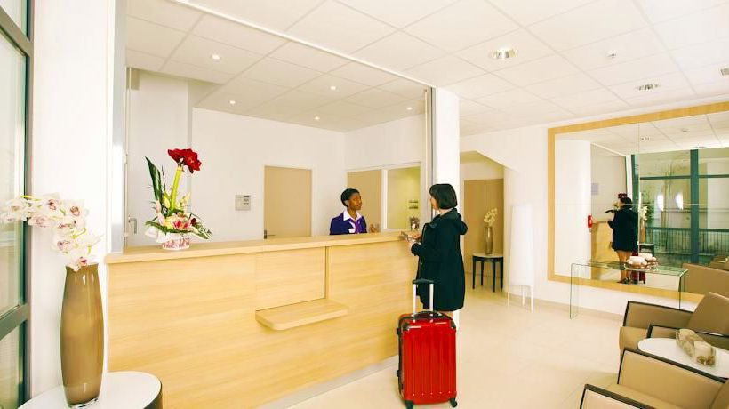 Hôtel Residhome Neuilly Bords De Marne  | Paris | Paris | France 1