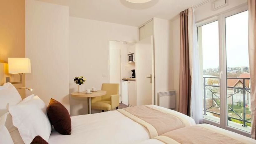Hôtel Residhome Neuilly Bords De Marne  | Paris | Paris | France 3