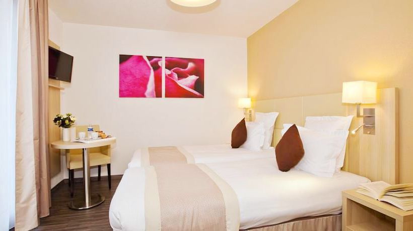 Hôtel Residhome Neuilly Bords De Marne  | Paris | Paris | France 4