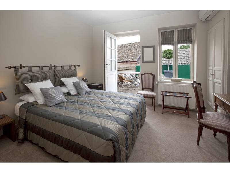 Qualys Hôtel De La Paix  | Beaune | Cote d'Or | France 1