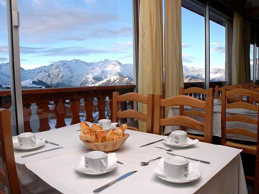 Hotel Eliova Le Chaix  | Alpe d'Huez | Isère | Francia 3