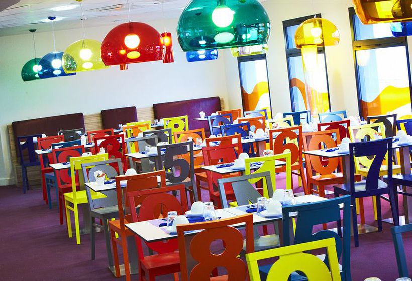 Hôtel Kyriad La Rochelle Centre Les Minimes  | La Rochelle | Charente-Maritime | France 10