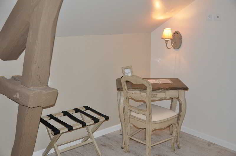 Hôtel Ih Des Poemes De Chartres  | Chartres | Eure-et-Loir | France 12