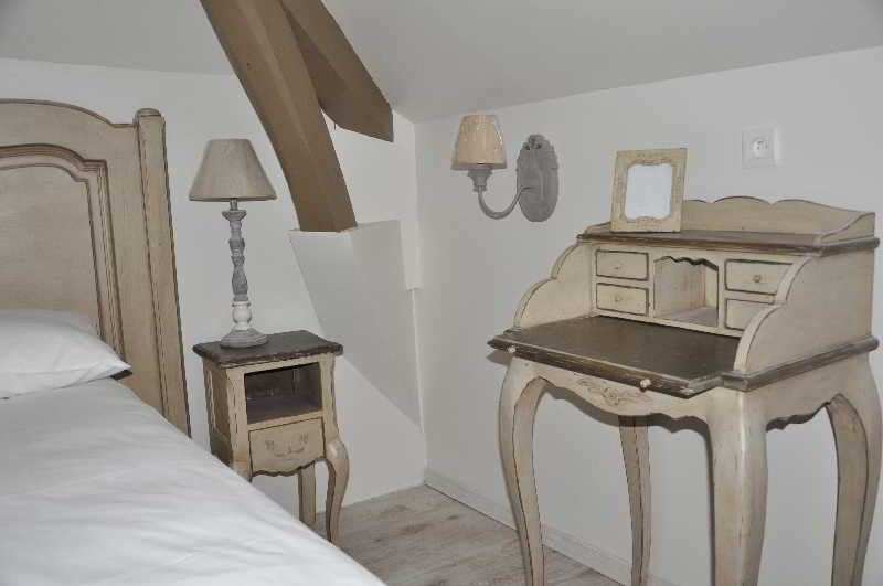 Hôtel Ih Des Poemes De Chartres  | Chartres | Eure-et-Loir | France 4