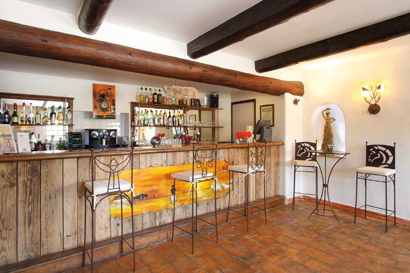 Hôtel Le Mas De Calabrun  | Arles | Bouches du Rhone | France 3