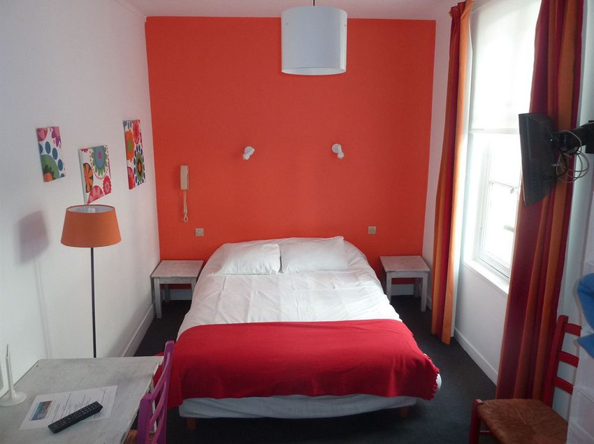 Hôtel De La Paix  | Trouville sur Mer | Calvados | France 15