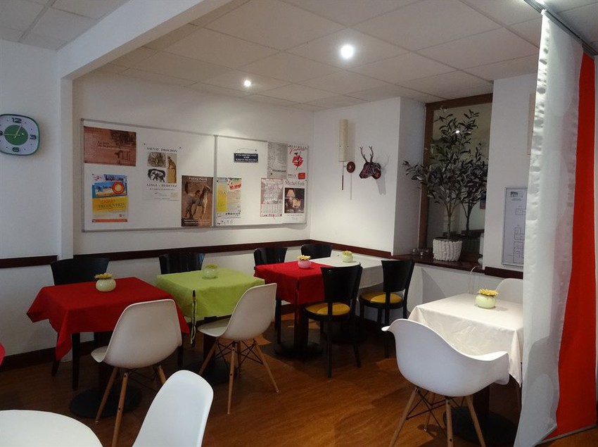 Hôtel De La Paix  | Trouville sur Mer | Calvados | France 8