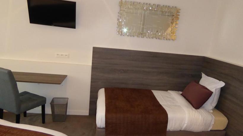 Hotel De La TA  | Rennes | Ille-et-Vilaine | France 13