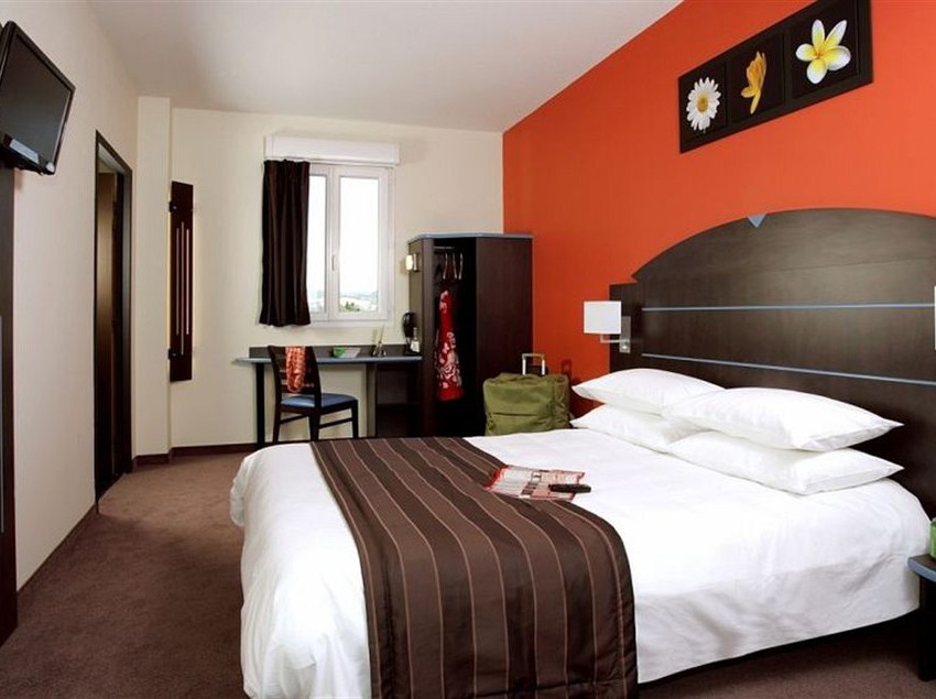 Hotel Akena City Agen Castelculier  | Castelculier | Lot-et-Garonne | France 1