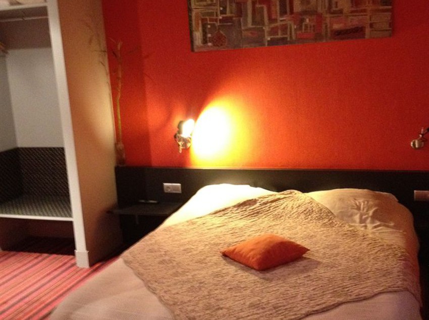 Le Latino Café - Restaurant Hôtel  | Reims | Marne | France 6