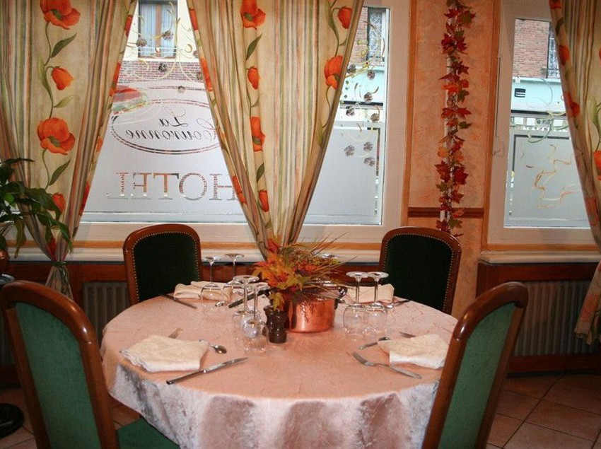 Hôtel La Couronne  | Vimoutiers | Orne | France 1