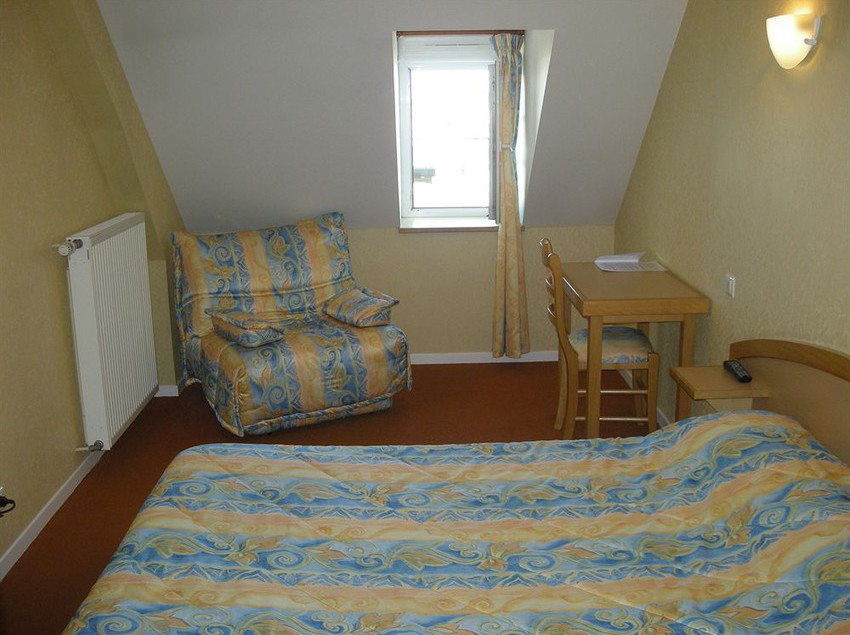 Hôtel De La Renaissance  | Cherbourg | Manche | France 7