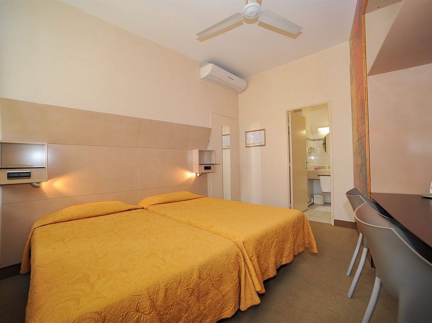 Hôtel Auberge De La Commanderie  | Saint Émilion | Gironde | France 19