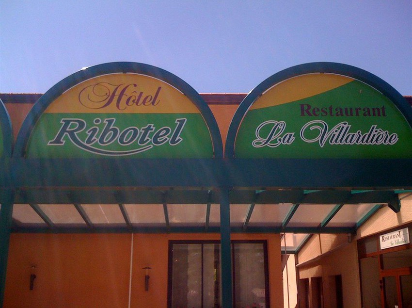 Hôtel Ribotel  | Villars les Dombes | Ain | France 3