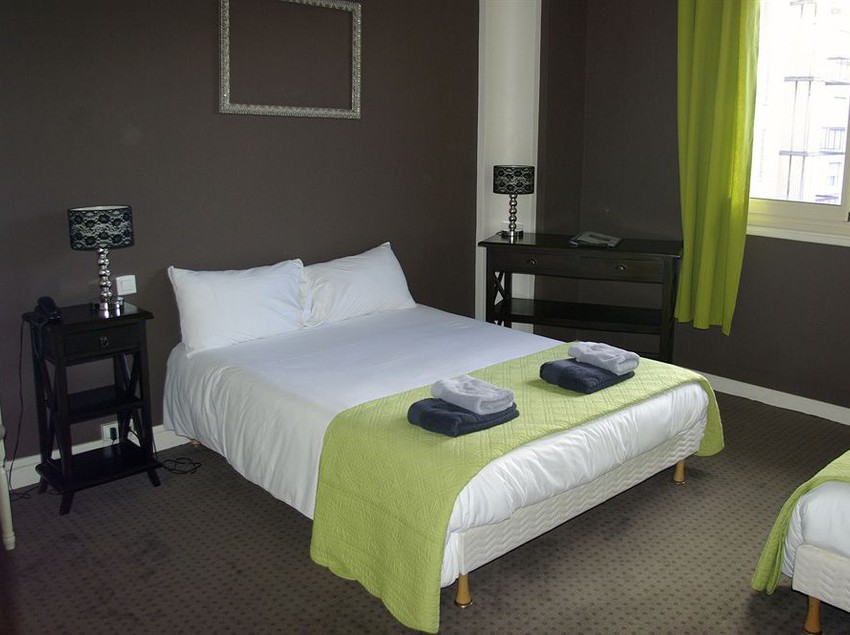 Hôtel Familia  | Limoges | Haute-Vienne | France 12