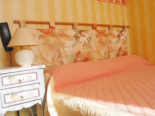 Hôtel Beausejour  | Nevers | Nievre | France 5