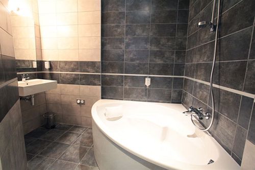 Hôtel La Table de Gustave  | Ornans | Doubs | France 15