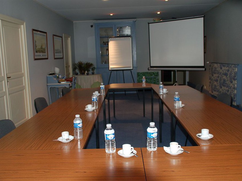 Hôtel De L'avenue  | Saintes | Charente-Maritime | France 10