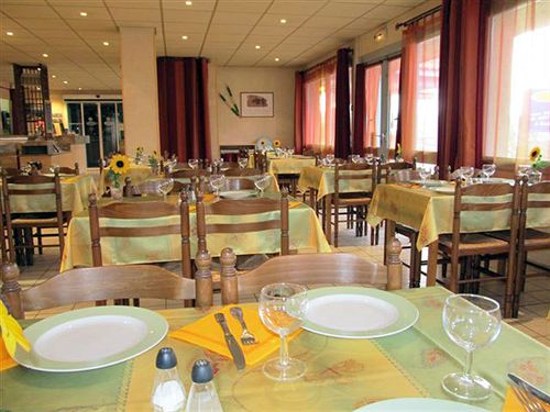 Crau Hôtel  | Arles | Bouches du Rhone | France 2