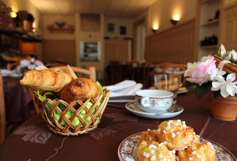 Hôtel California  | Vichy | Allier | France 10