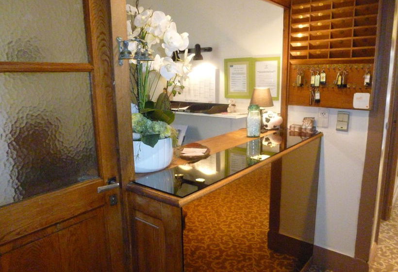 Hôtel California  | Vichy | Allier | France 17