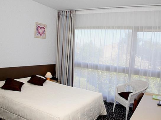 Hôtel La Belle Poule  | Rochefort | Charente-Maritime | France 2