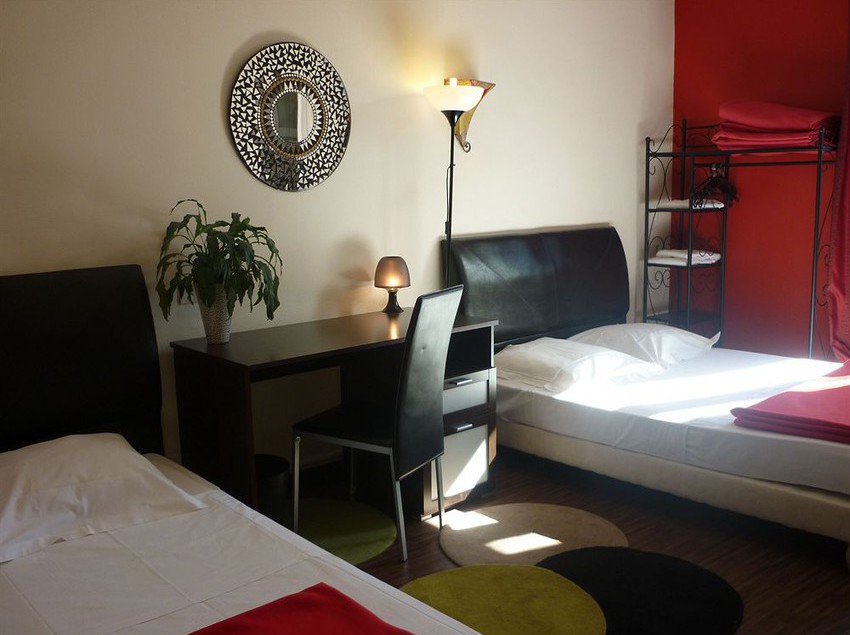 Hôtel Alma  | Béziers | Herault | France 3