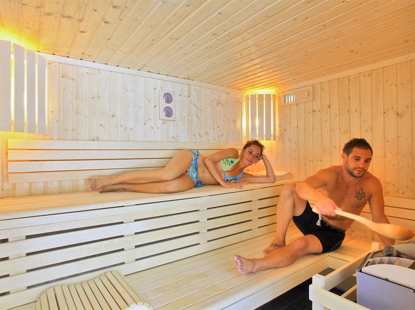 Albirondack Park Camping Lodge And Spa  | Albi | Tarn | France 19