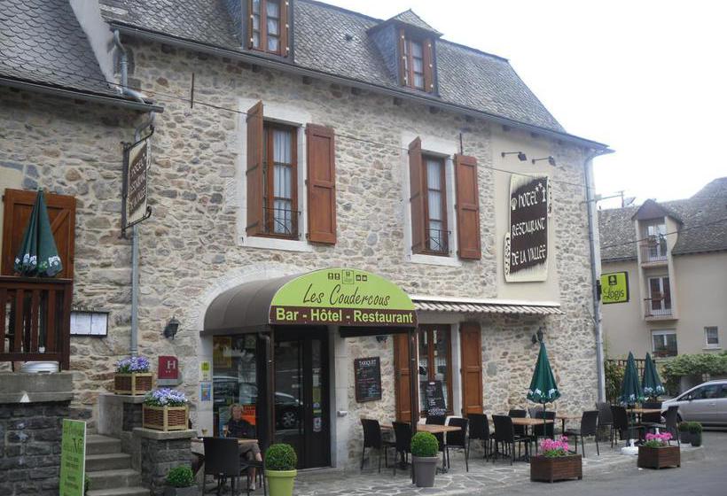 Logis Hotel Les Coudercous  | St Chely d'Aubrac | Aveyron | Frankreich