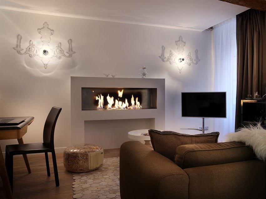 Petit Hôtel Confidentiel  | Chambery | Savoie | France 14