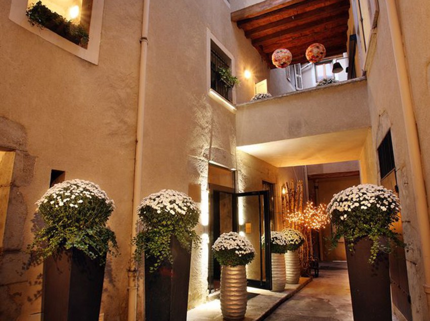 Petit Hôtel Confidentiel  | Chambery | Savoie | France 6