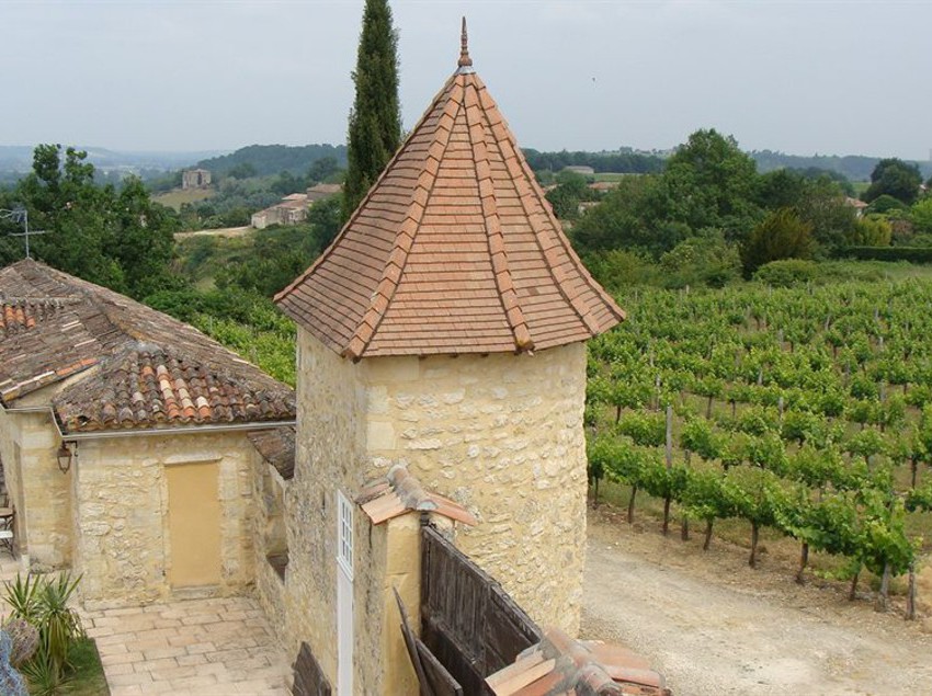 Hôtel Chateau Isabeau De Naujan  | Saint Vincent de Pertignas | Gironde | France 2