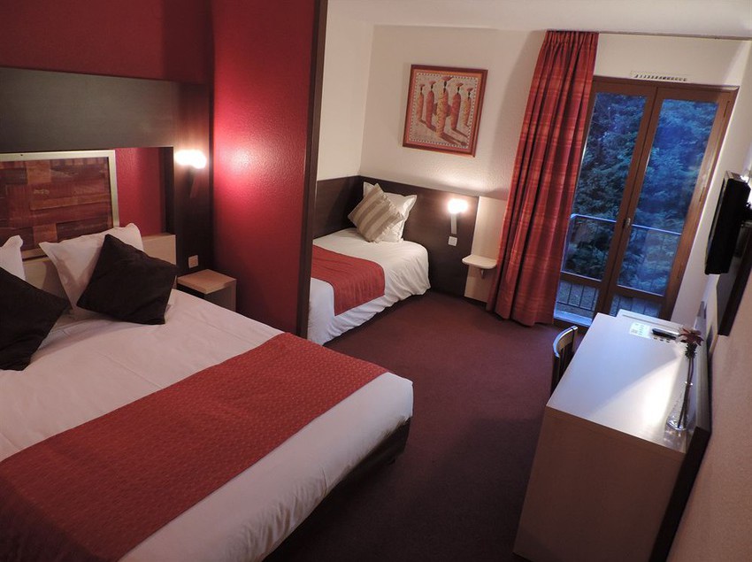 Hotel P'tit Dej Voreppe Amys  | Voreppe | Isere | France 13