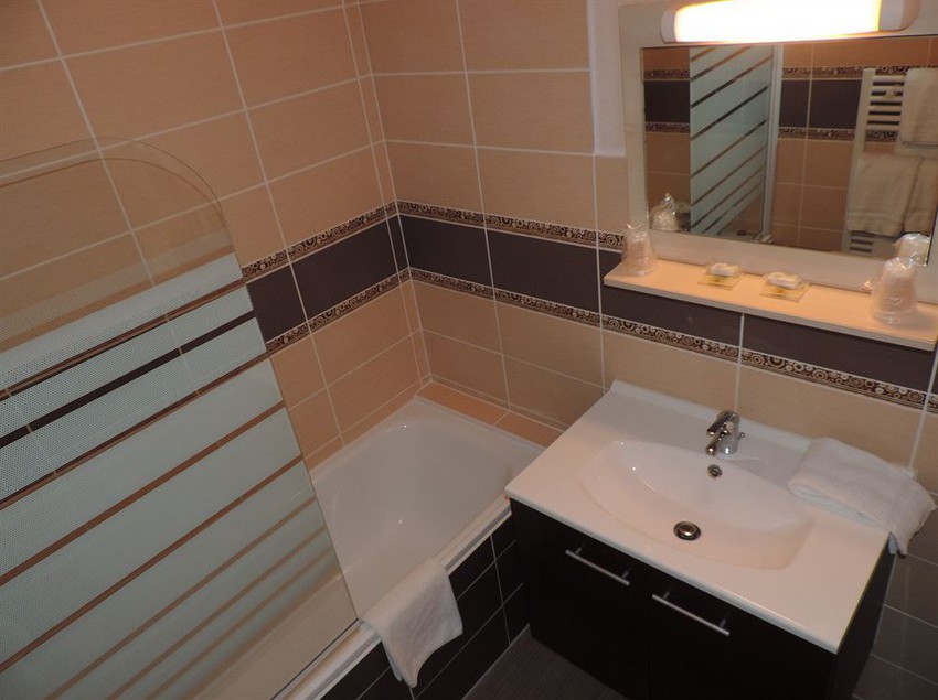 Hotel P'tit Dej Voreppe Amys  | Voreppe | Isere | France 8