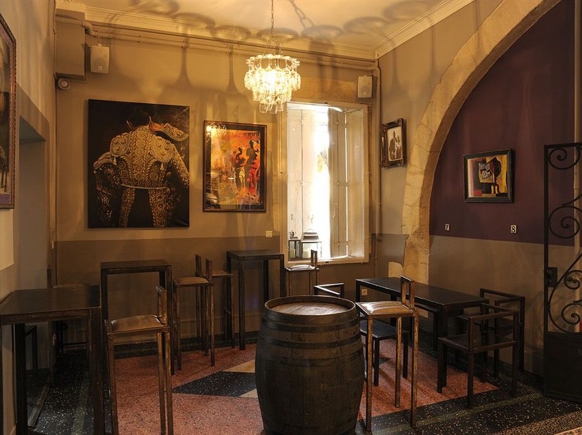 Royal Hôtel  | Nîmes | Gard | France 1