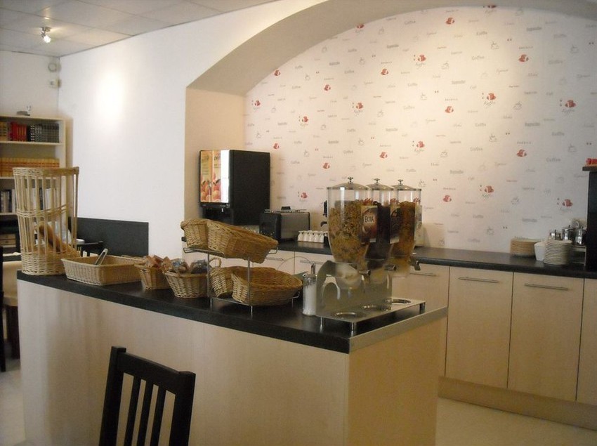 Hôtel Des Alpes  | Greoux les Bains | Alpes-de-Haute-Provence | France 1